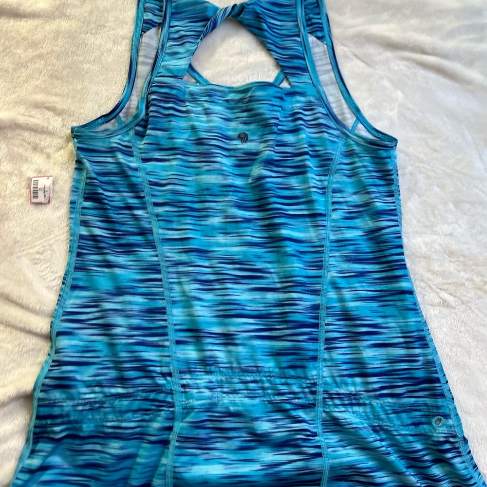 Mountainwear workout top.